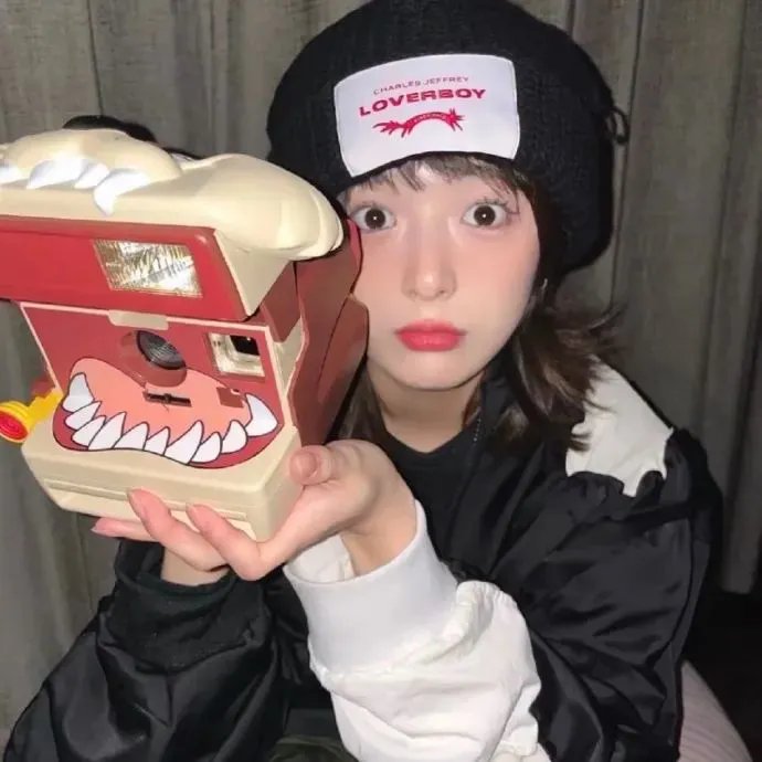 女记者的日记